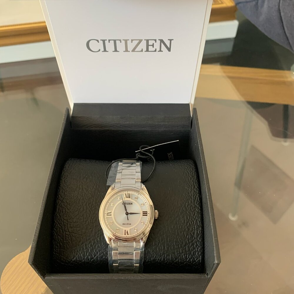 Citizen Arezzo Watch *BRAND NEW*